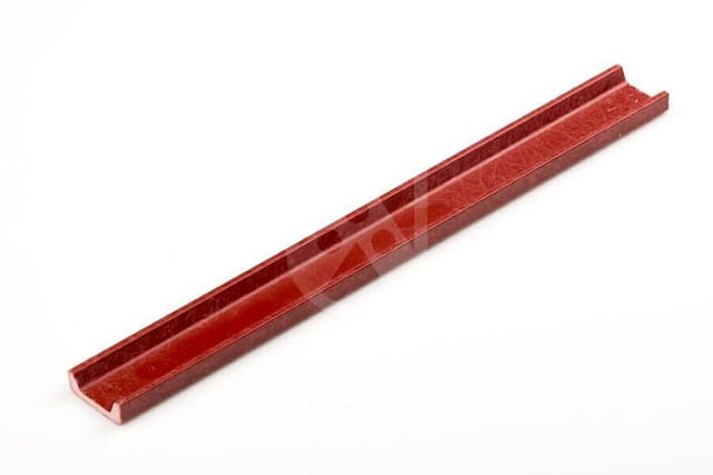 Glastic® UTR Terminal Strips 2710, 10 FT